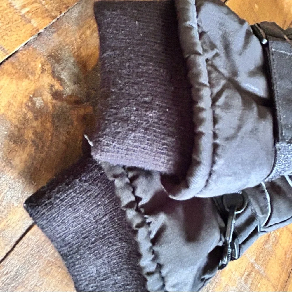 3M Thinsulate - Kids’ Snow Gloves (8-9 yr old)